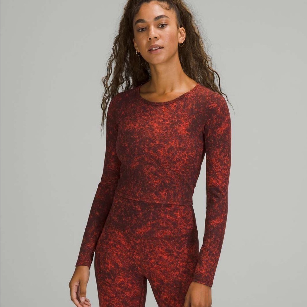 Lululemon 2021 | Wunder Train Cropped Long Sleeve Size 8 (see measurements)
